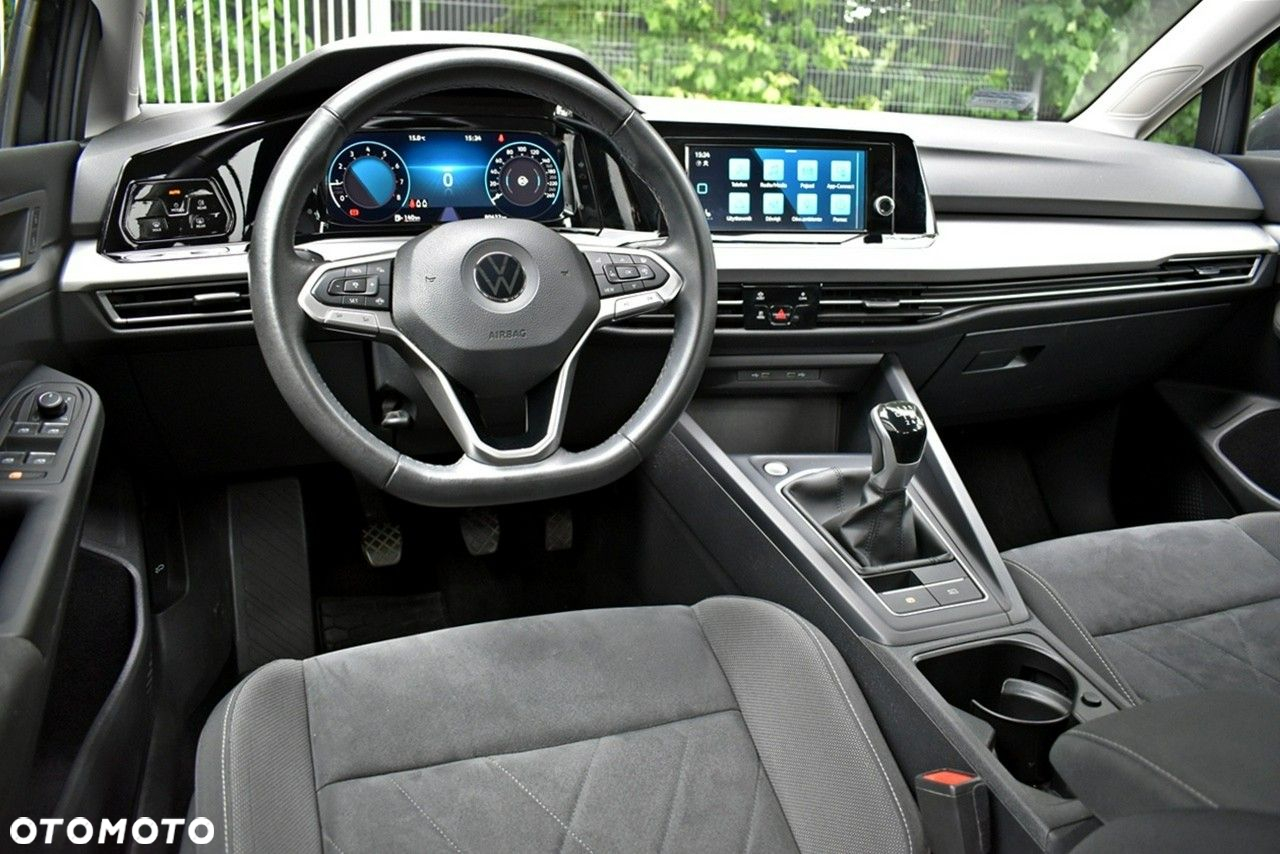 Volkswagen Golf VIII 1.5 TSI EVO Life - 13