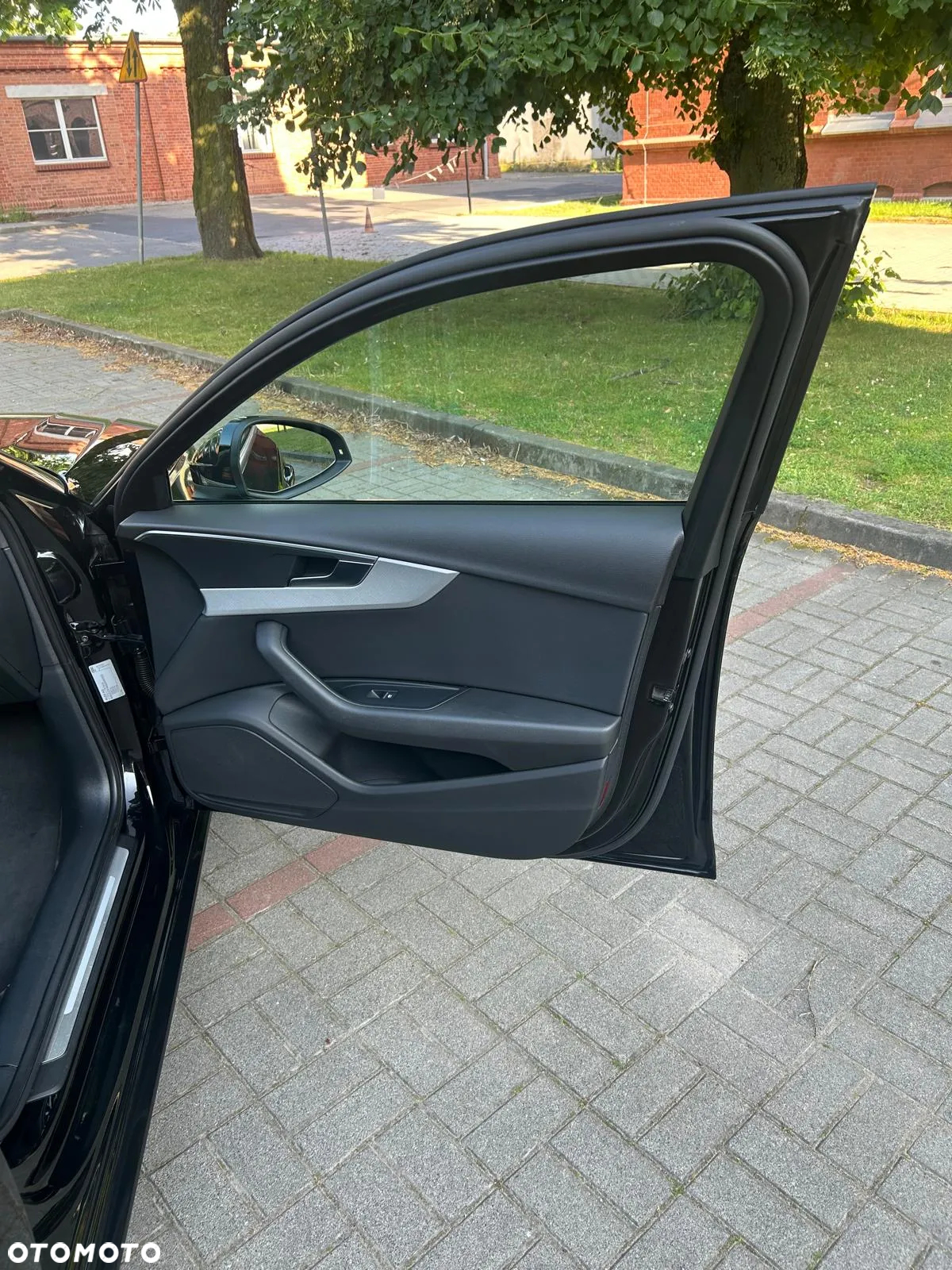 Audi A4 Avant 40 TFSI S tronic S line - 21