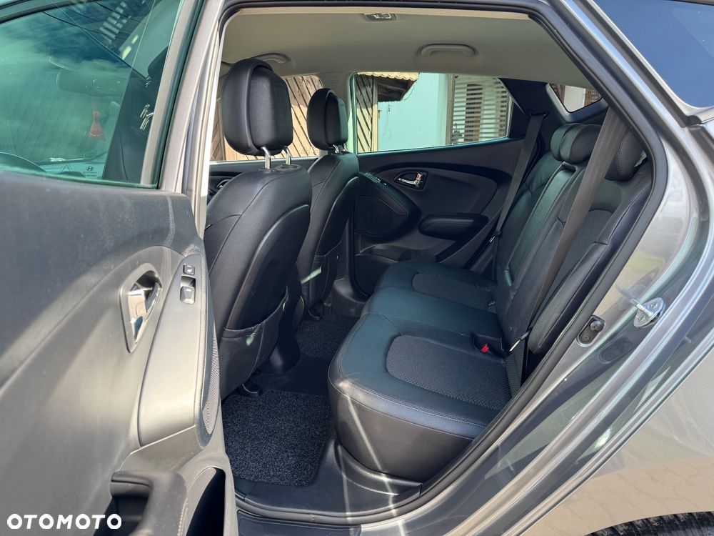 Hyundai ix35 2.0 CRDi 4WD Premium - 17