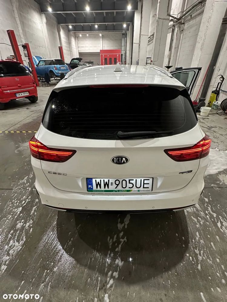 Kia Ceed 1.6 GDI PHEV Business Line DCT - 5