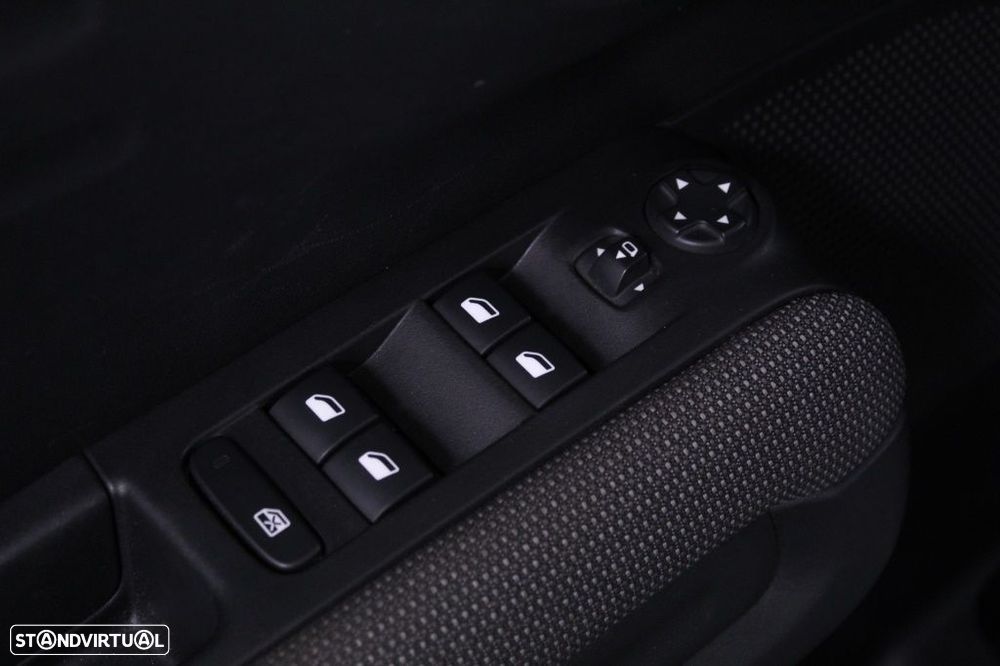 Citroën C3 Aircross 1.2 PureTech C-Series - 20