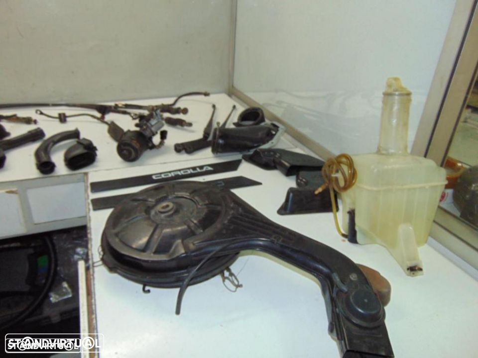 Toyota Corolla DX 3p a1985 vários - 8