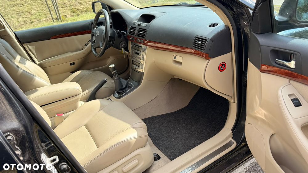 Toyota Avensis 2.2 D-4D Prestige - 10