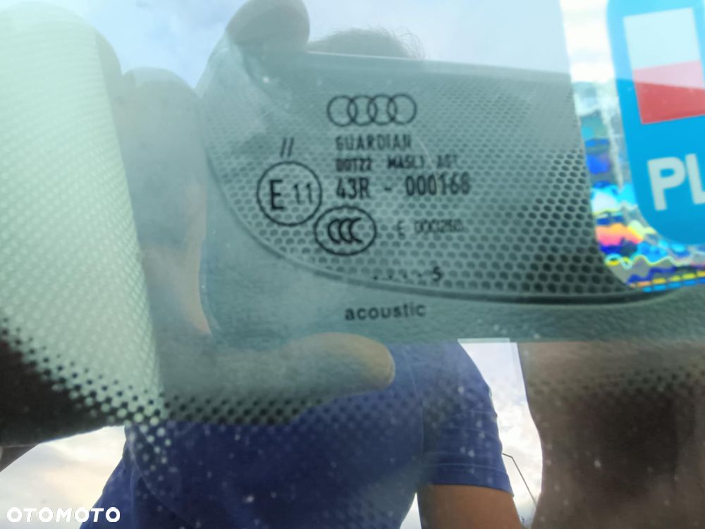 Audi A6 Avant 2.0 TDI Ultra S tronic - 23