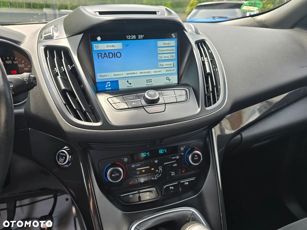 Ford Kuga 2.0 TDCi 2x4 ST-Line - 26