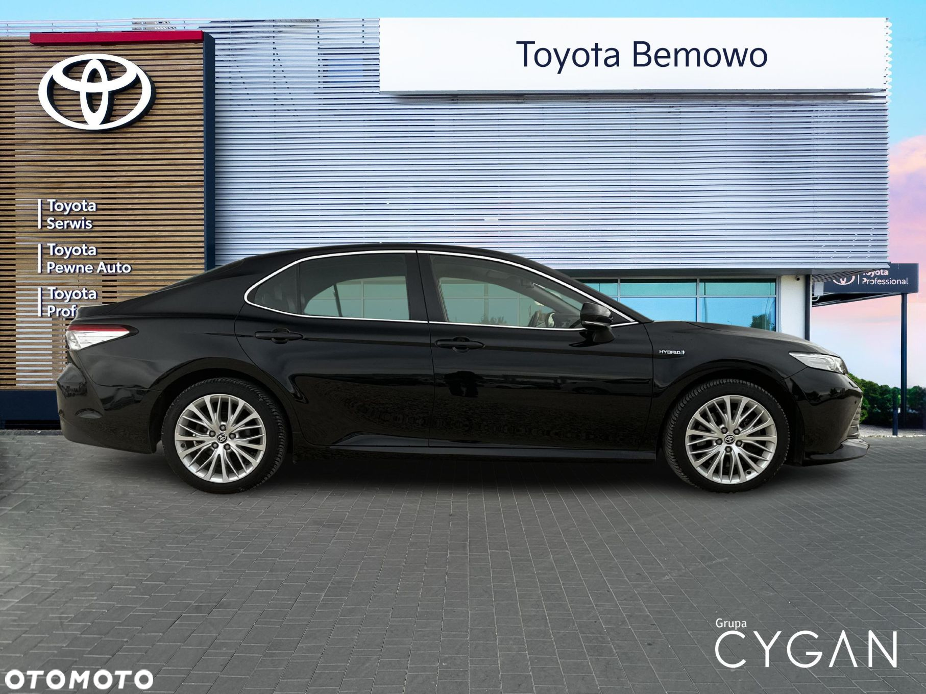 Toyota Camry 2.5 Hybrid Executive CVT - 6