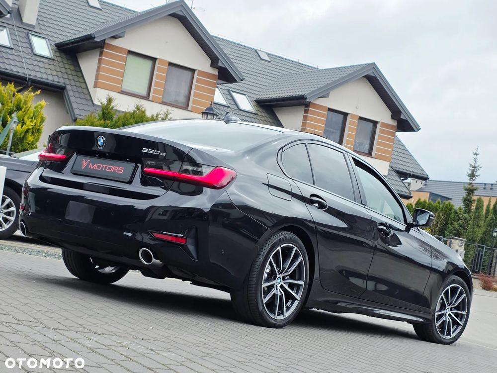 BMW Seria 3 330e Sport Line - 5