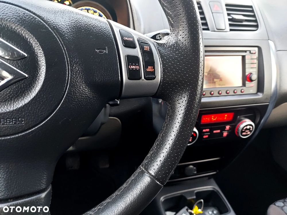 Suzuki SX4 2.0 DDiS 4x4 Style - 33