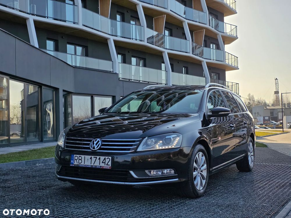 Volkswagen Passat 2.0 TDI Highline - 14