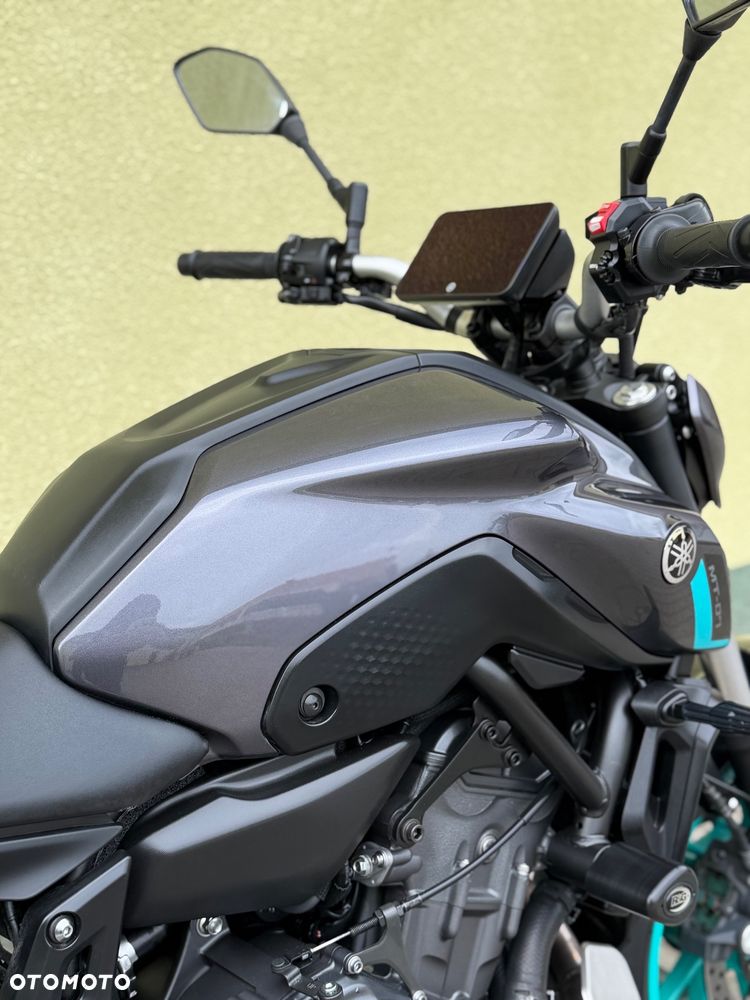 Yamaha MT - 15