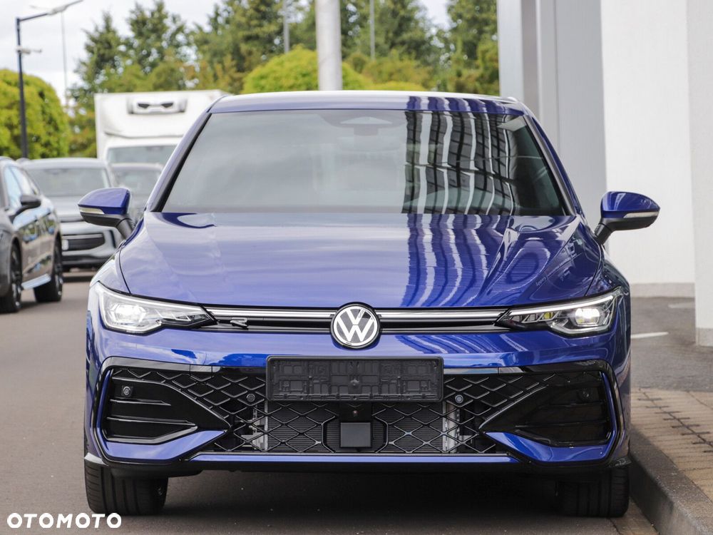 Volkswagen Golf - 9