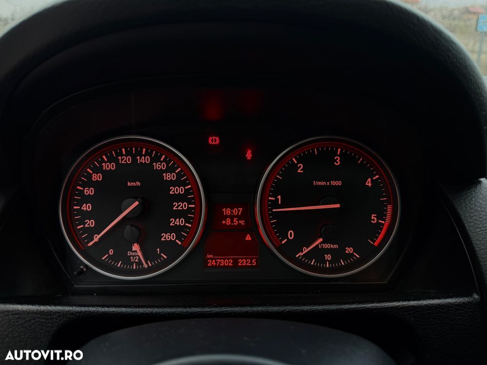 BMW X1 sDrive18d - 8