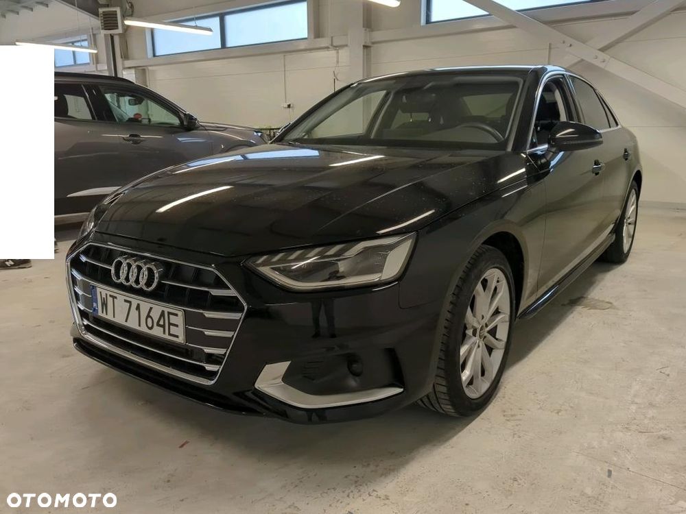 Audi A4 Limousine 35 TFSI mHEV Advanced S tronic - 1