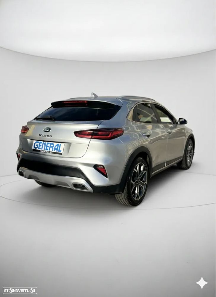 Kia XCeed 1.4 T-GDI Tech - 4