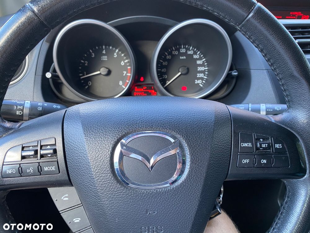 Mazda 5 - 7
