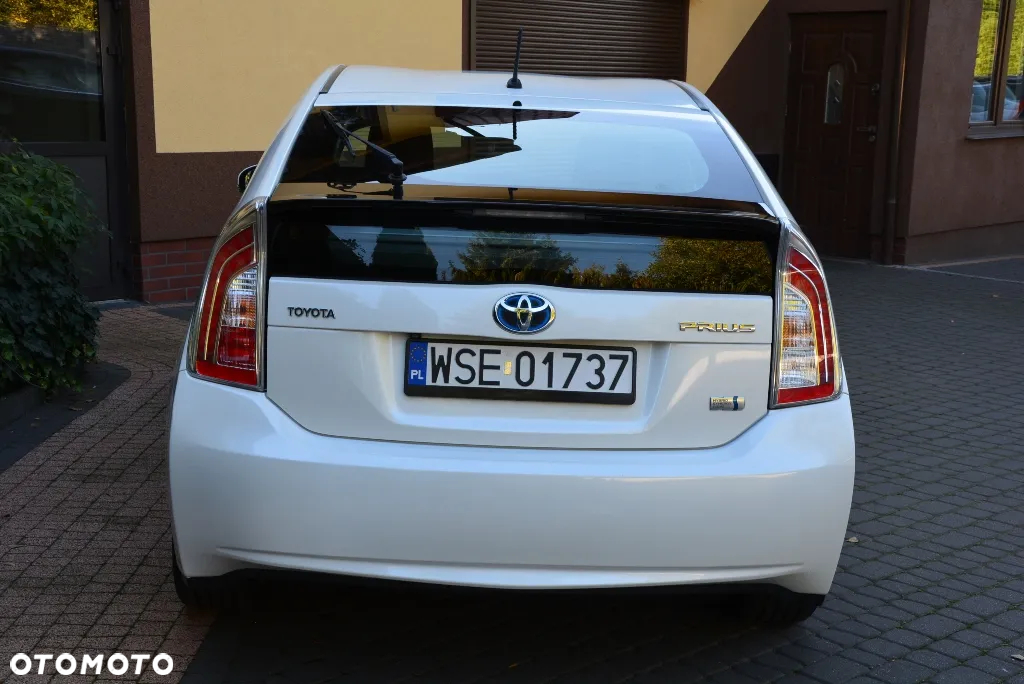 Toyota Prius (Hybrid) Comfort - 21
