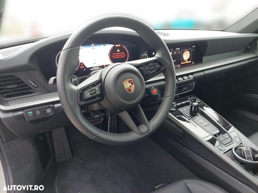 Porsche 911 Carrera PDK - 9