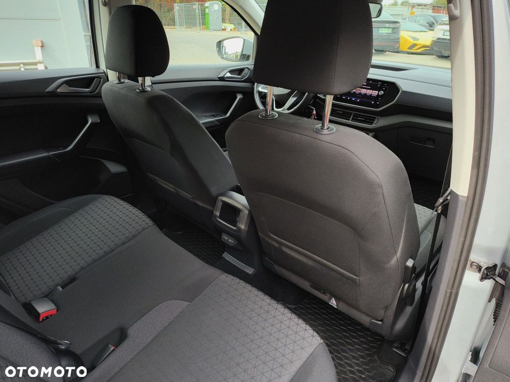 Volkswagen T-Cross - 25
