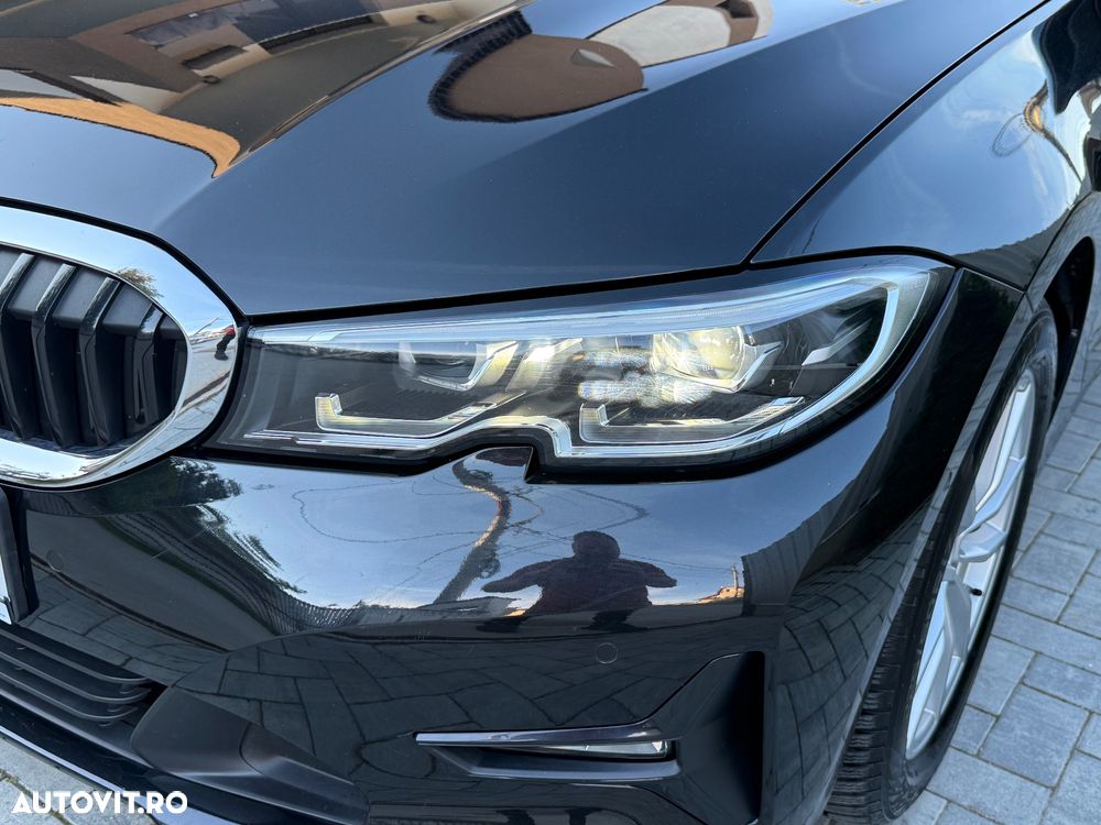BMW Seria 3 330e xDrive Aut. Advantage - 23
