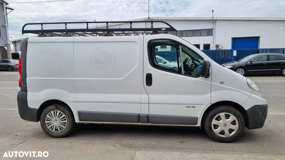 Dezmembrari piese auto Opel Vivaro 2.0 cdti euro 5 - 3