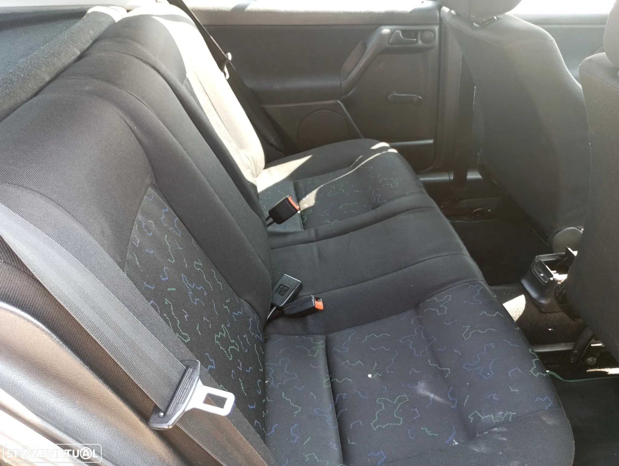 VW Golf - 9