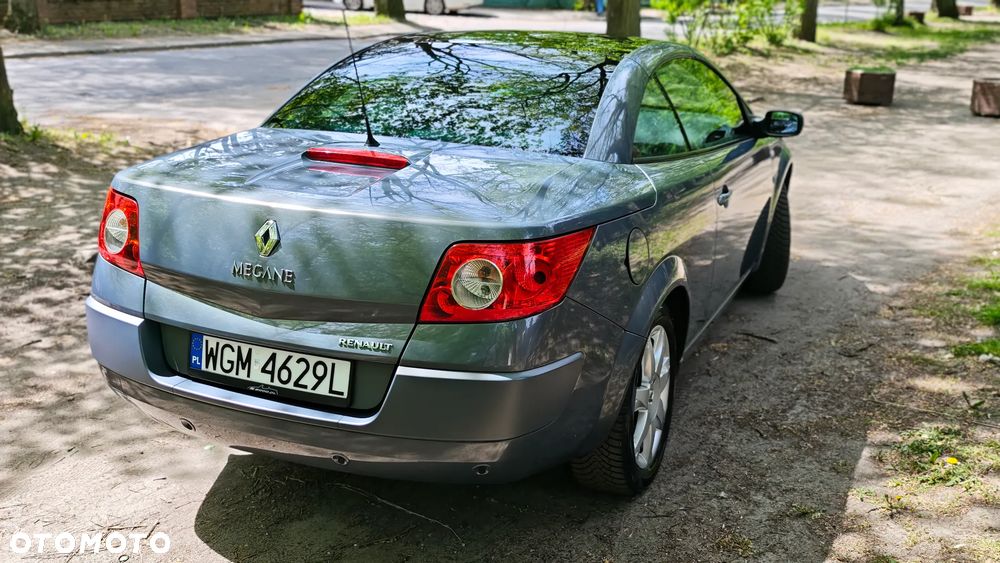 Renault Megane 2.0 16V Privilege - 9