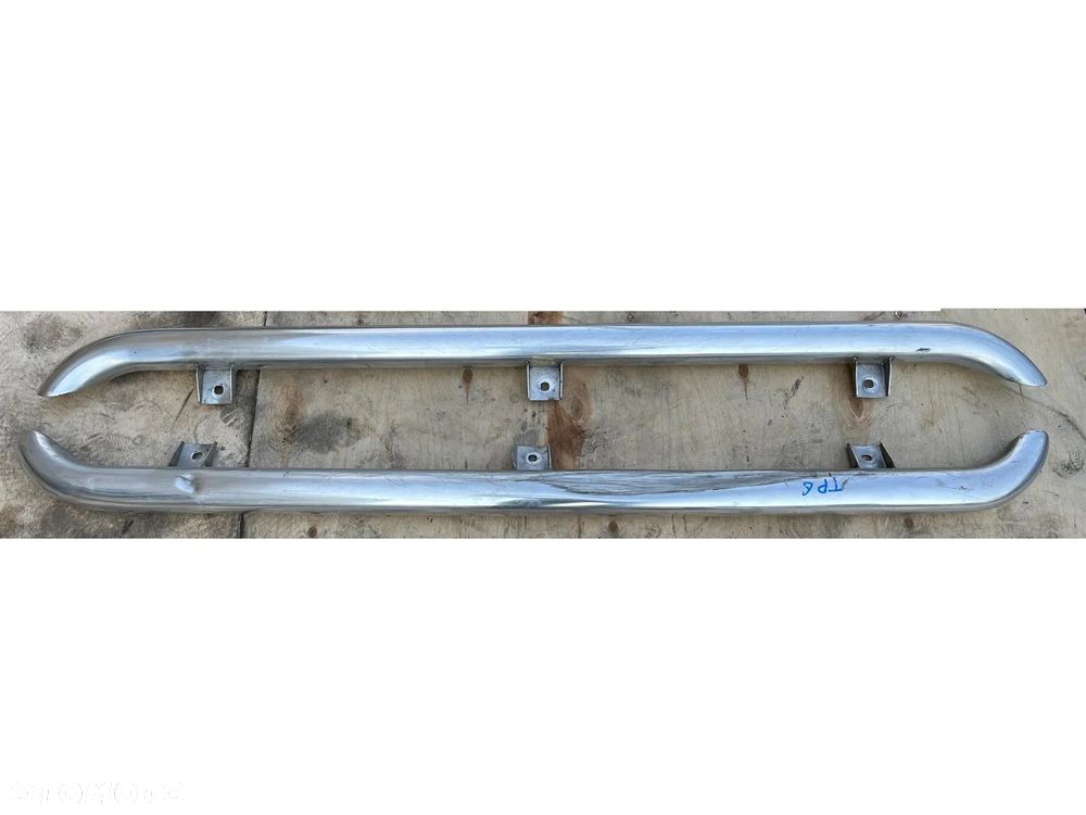 Progi boczne orurowanie zewnętrzne Land Rover Discovery 3 III & 4 IV - 1