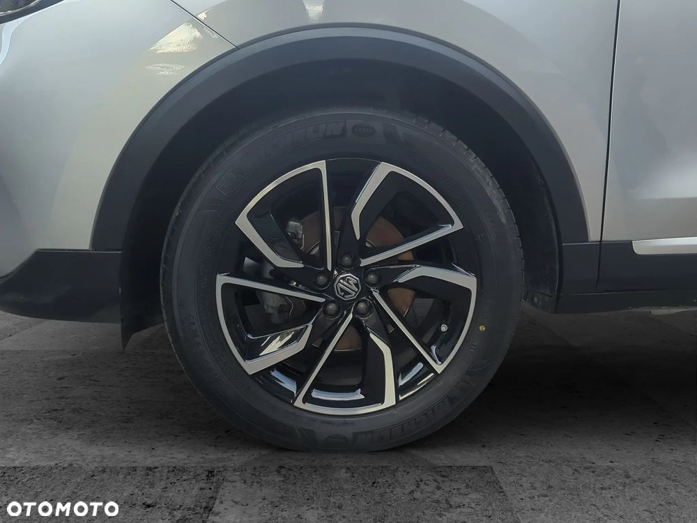 MG ZS ICE 1.5 VTI-tech Luxury - 21