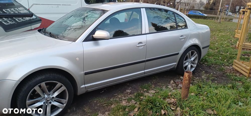 Skoda Superb 2.0 - 3