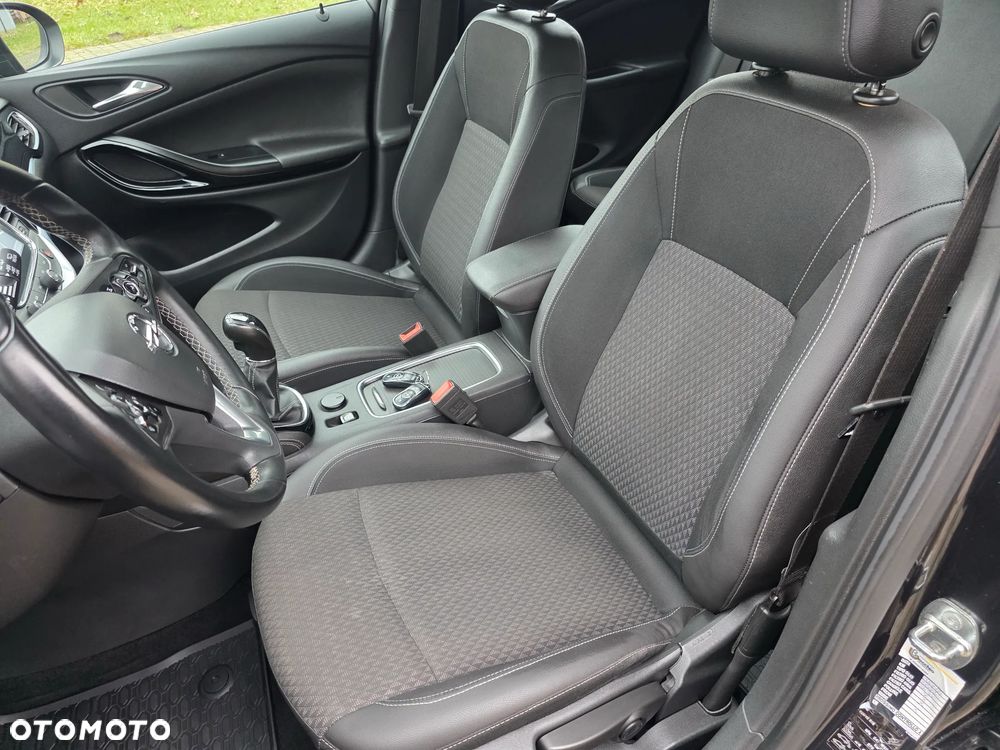 Opel Astra 1.6 D (CDTI) Start/Stop Innovation - 15