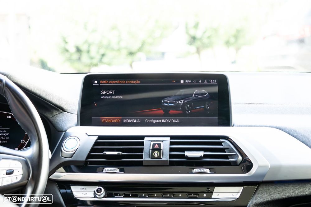 BMW iX3 Inspiring - 48