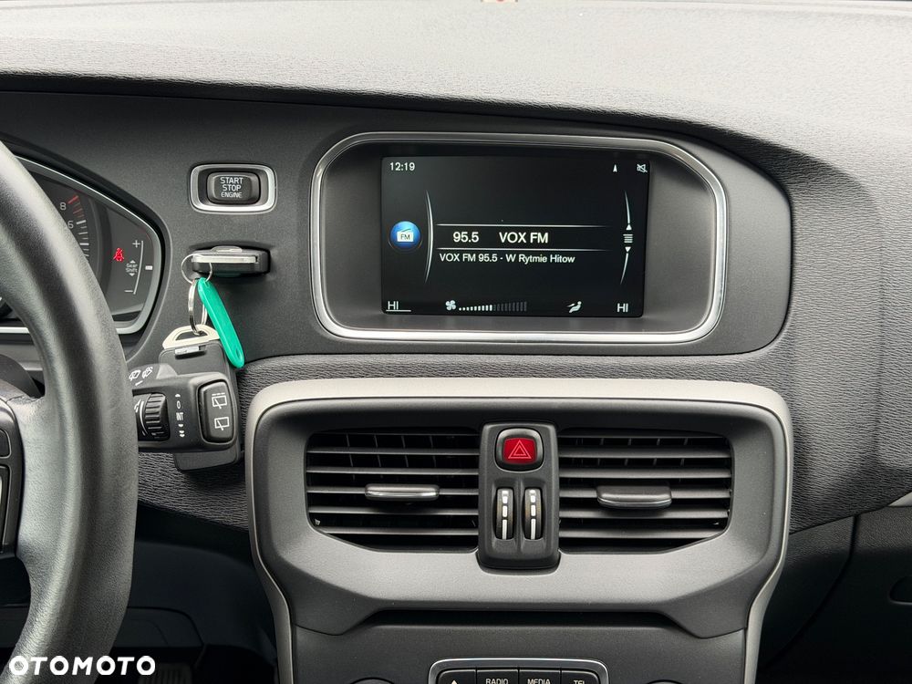 Volvo V40 T3 Drive-E Kinetic - 32