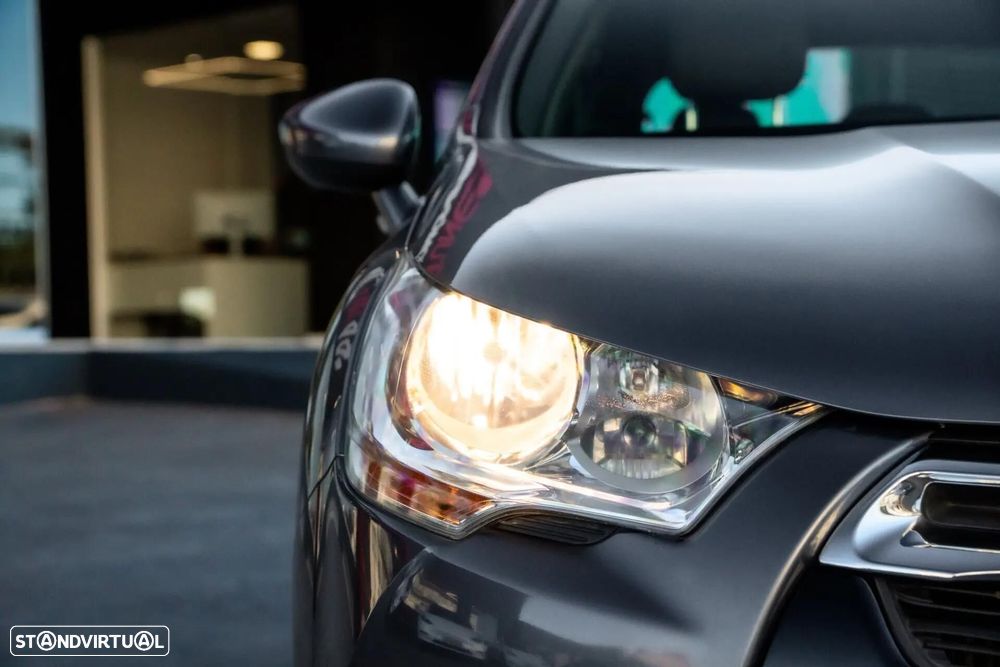 Citroën DS4 1.6 e-HDi So Chic CMP6 - 14