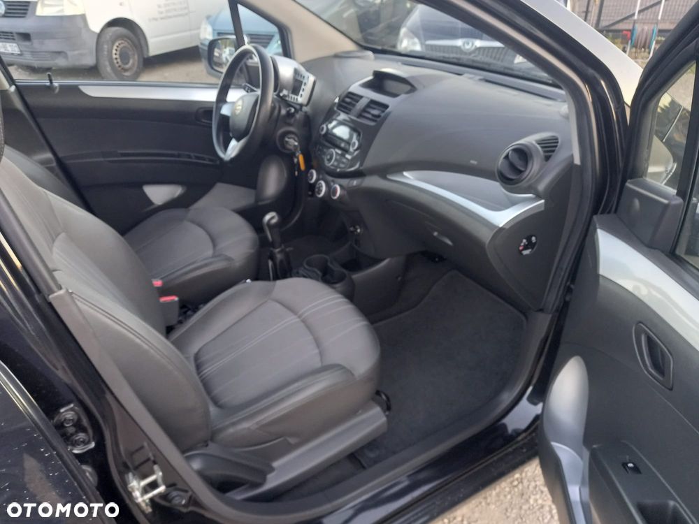 Chevrolet Spark 1.2 LT - 11