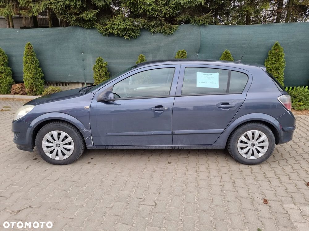 Opel Astra 1.7 CDTI - 9