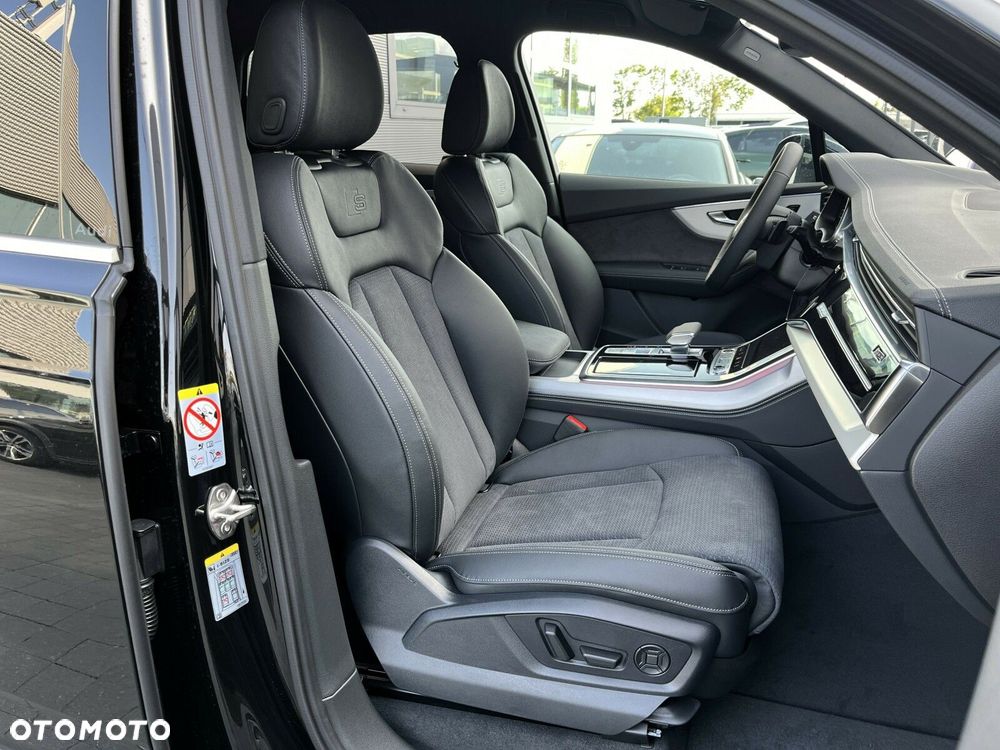 Audi Q7 - 24