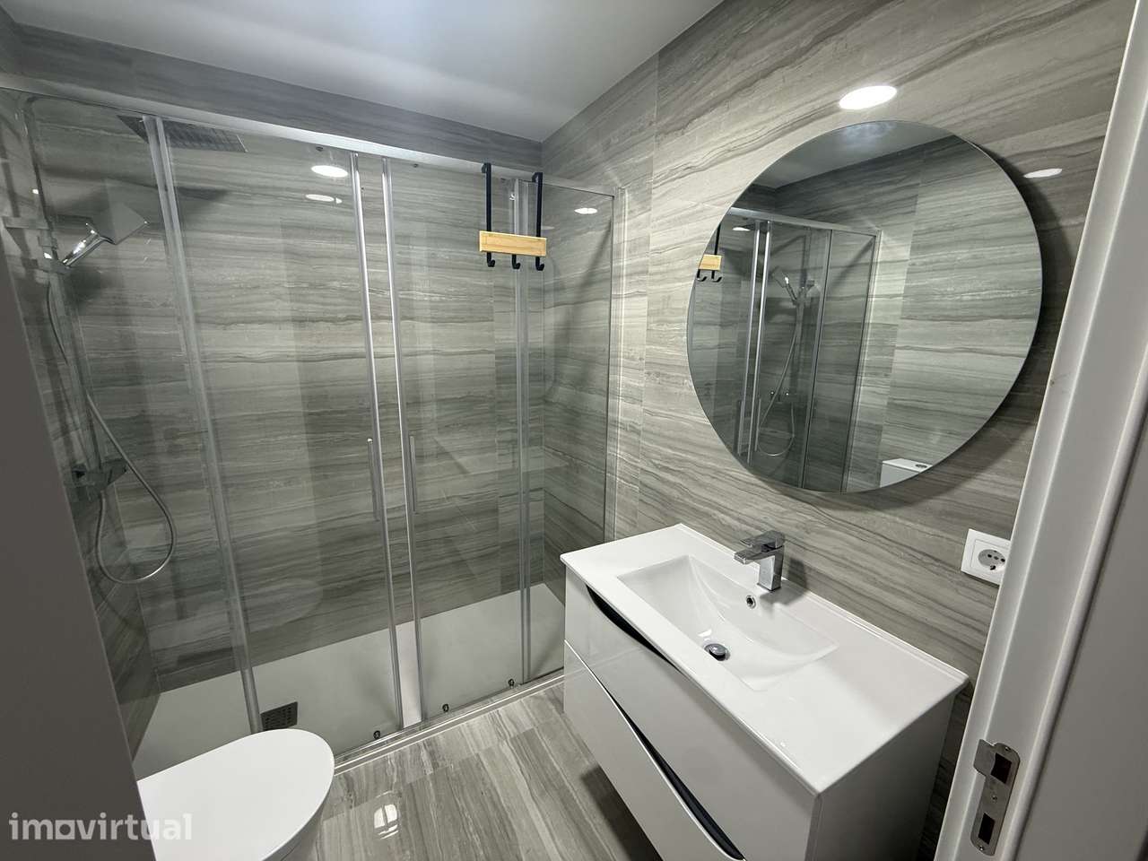 T3 Remodelado no Bairro Norton de Matos/Vale das Flores – Coimbra - Grande imagem: 3/8