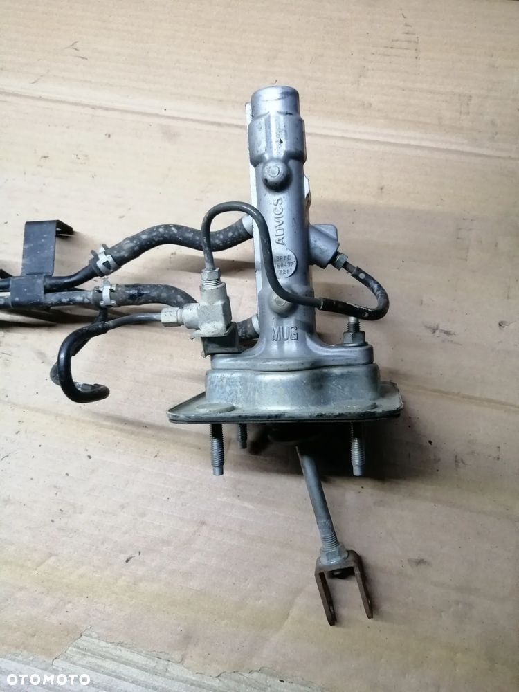 Toyota Prius II hybrid 1.5 16V pompa hamulcowa przewody zbiorniczek 47270-47010  132030-40120 - 10