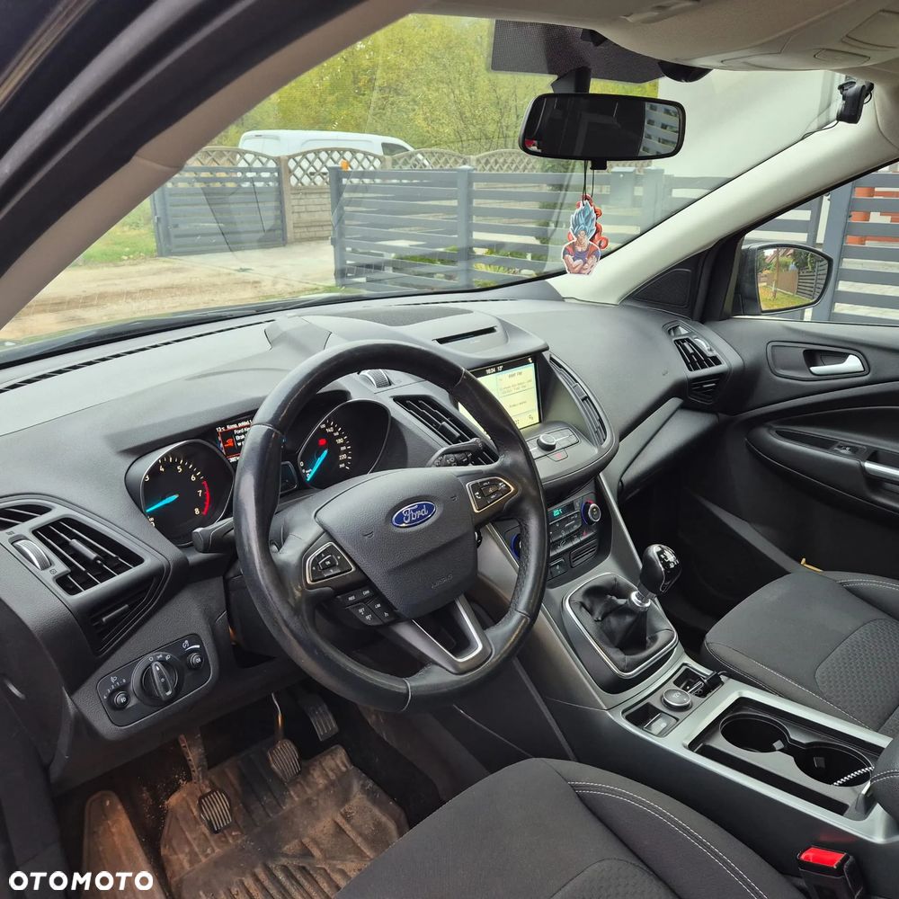 Ford Kuga - 14
