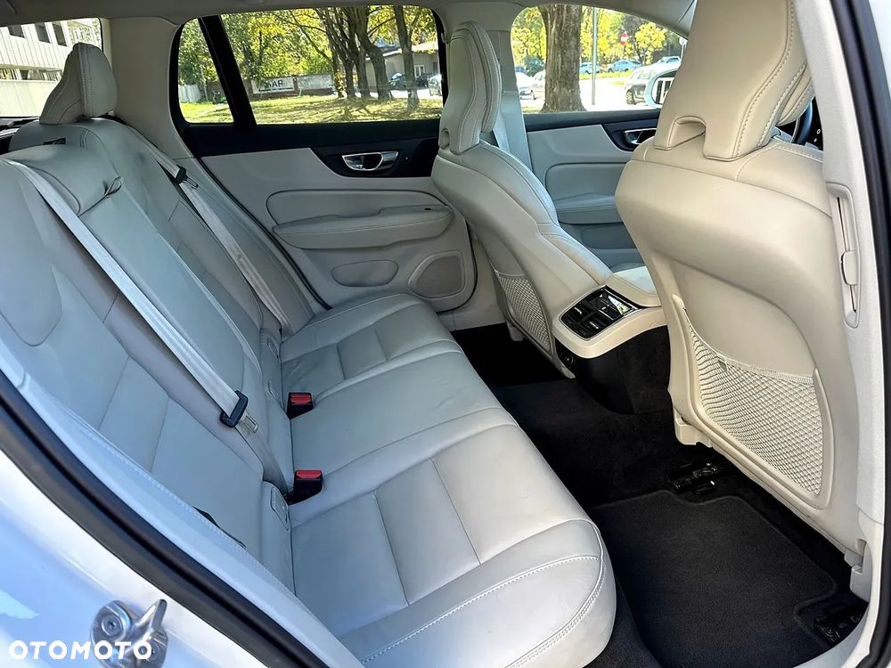 Volvo V60 - 14