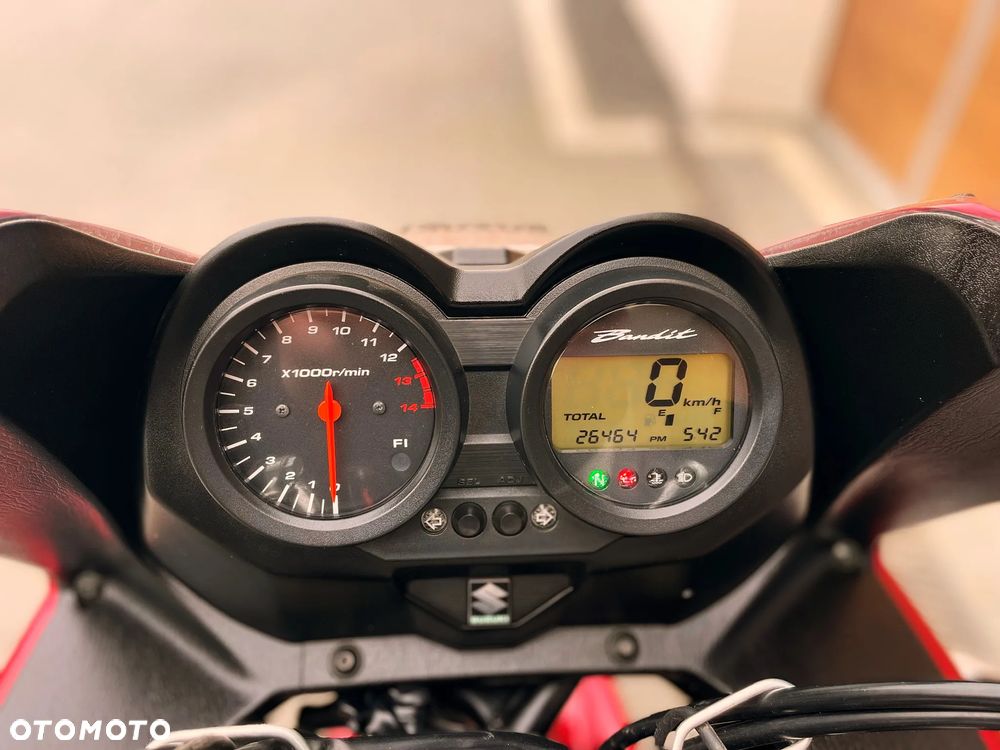 Suzuki Bandit - 8
