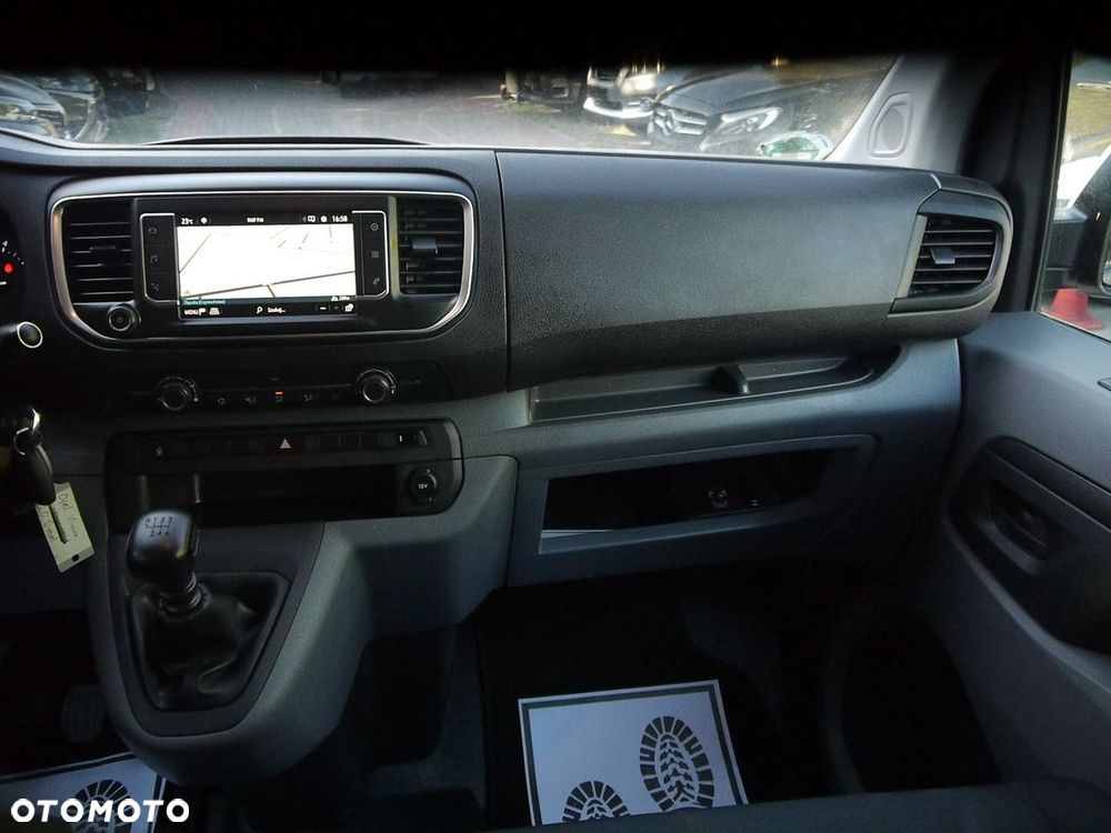 Opel Vivaro - 26