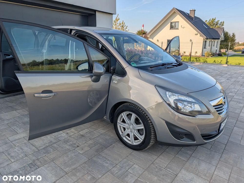 Opel Meriva 1.4 T Cosmo - 28