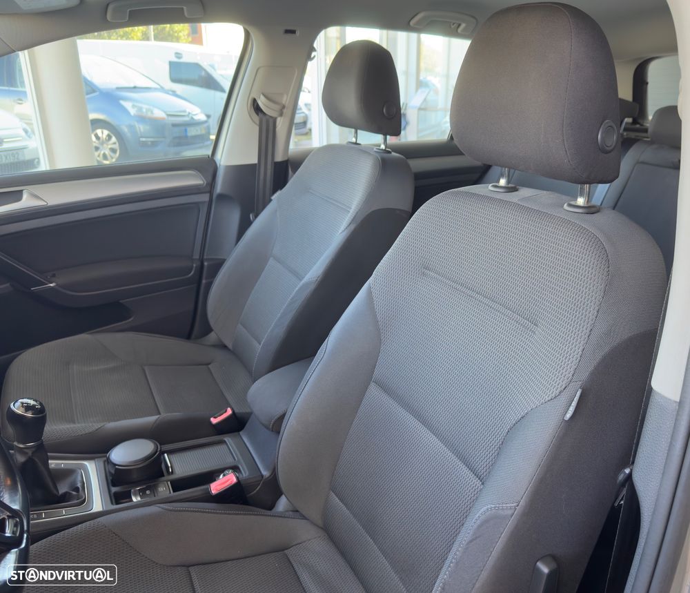 VW Golf 1.0 TSI GPS Edition - 9