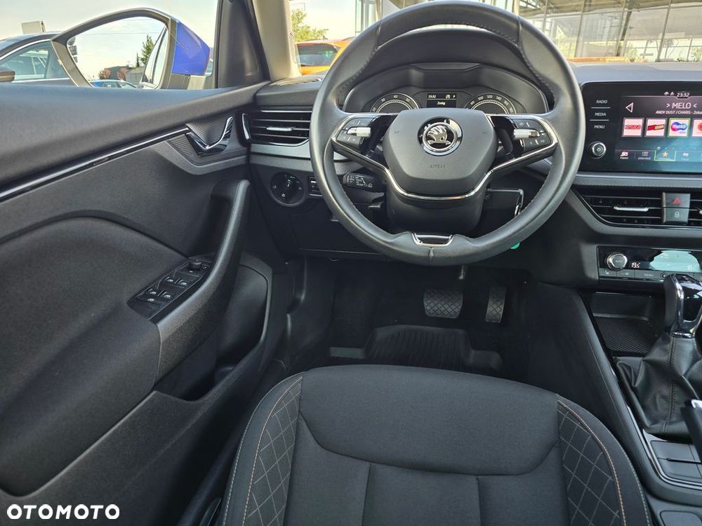 Skoda Kamiq 1.0 TSI Ambition DSG - 24