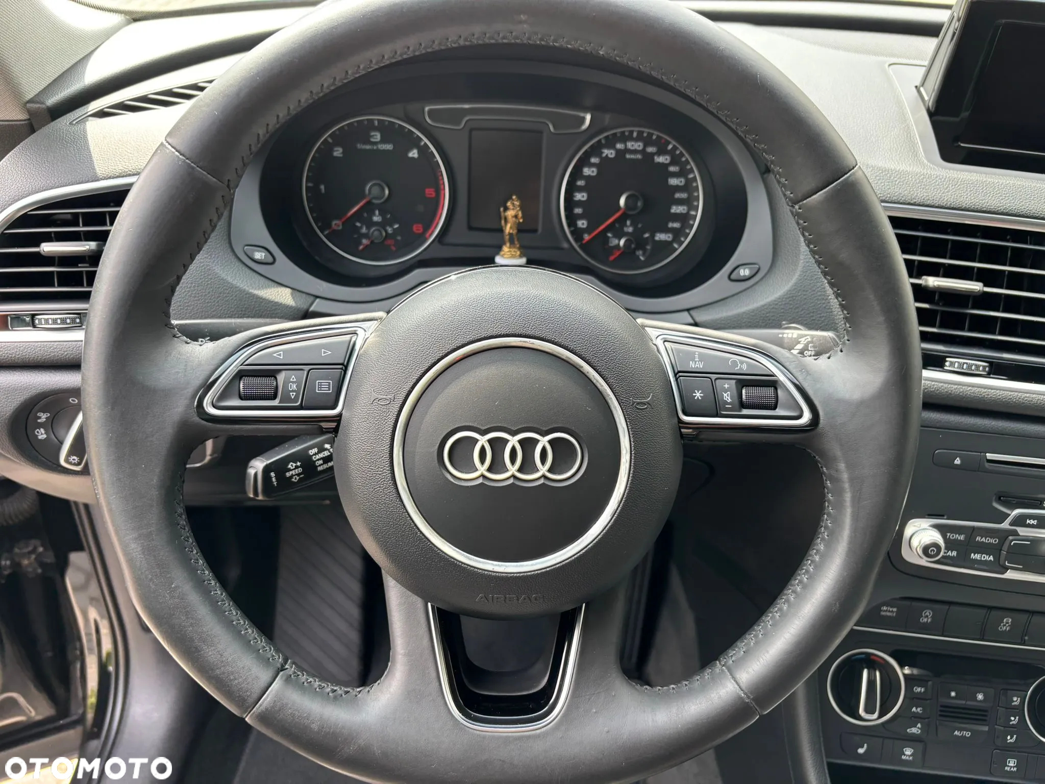 Audi Q3 2.0 TDI - 11