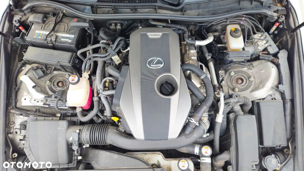 Lexus IS 200t Elite - 13