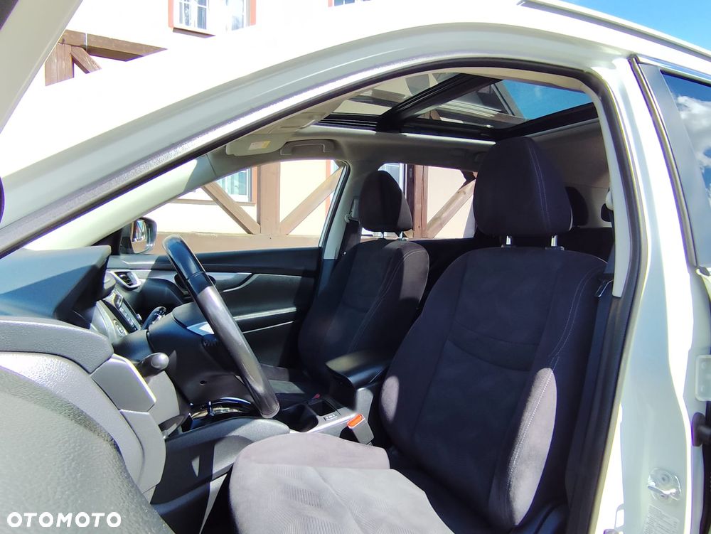 Nissan X-Trail 2.0 dCi Xtronic N-Vision - 11