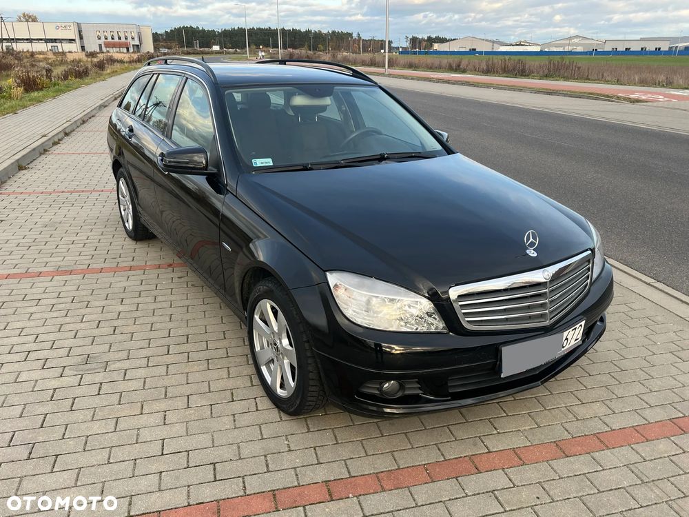 Mercedes-Benz Klasa C 180 K BlueEff Elegance - 29