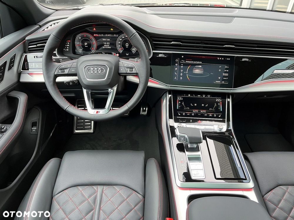 Audi Q8 - 5